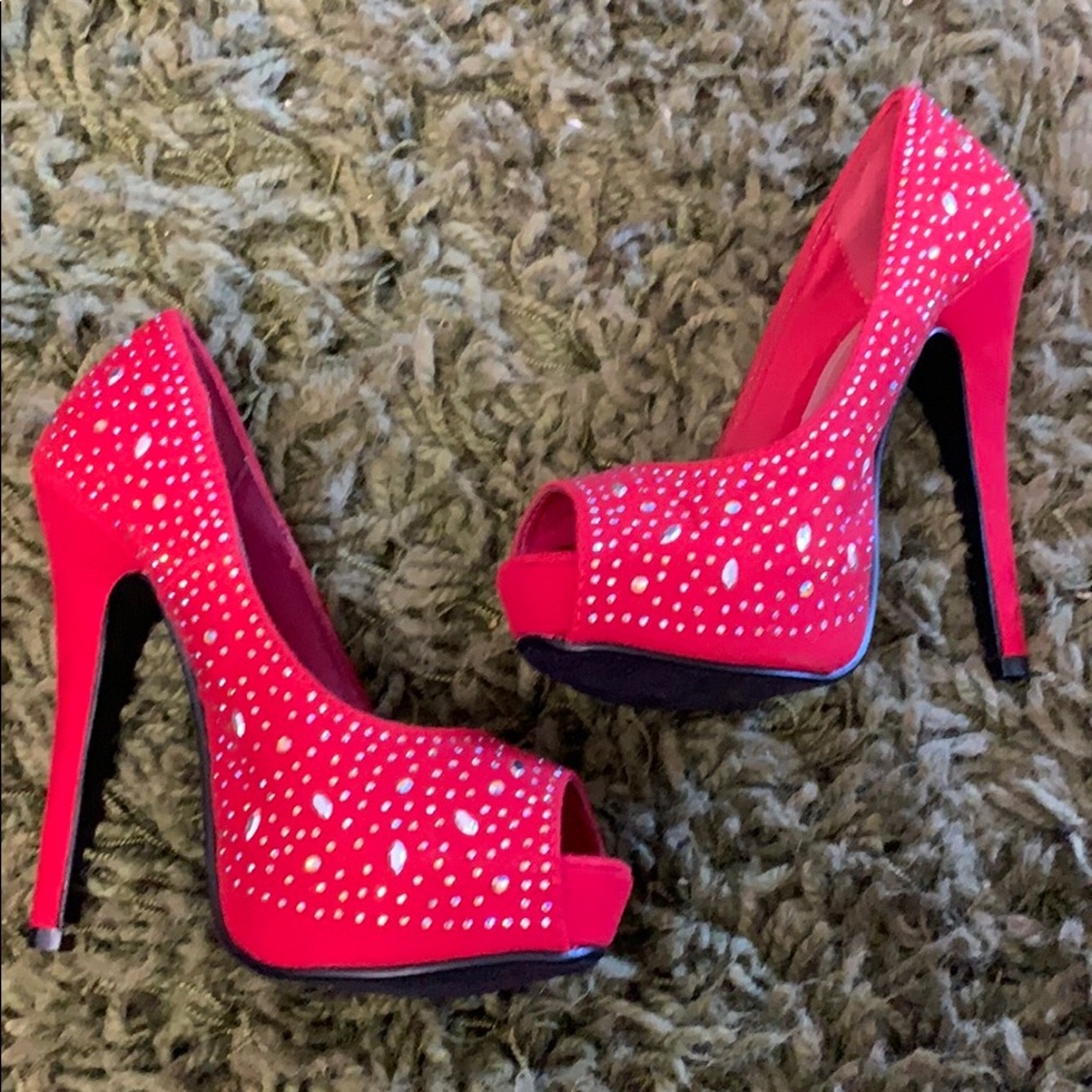 Red suede jewel embellished 5.5in platform heels